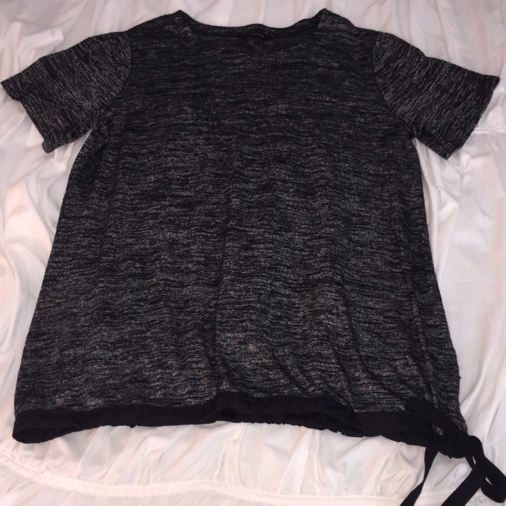 Sz Large Banana Republic Top with drawstring hem